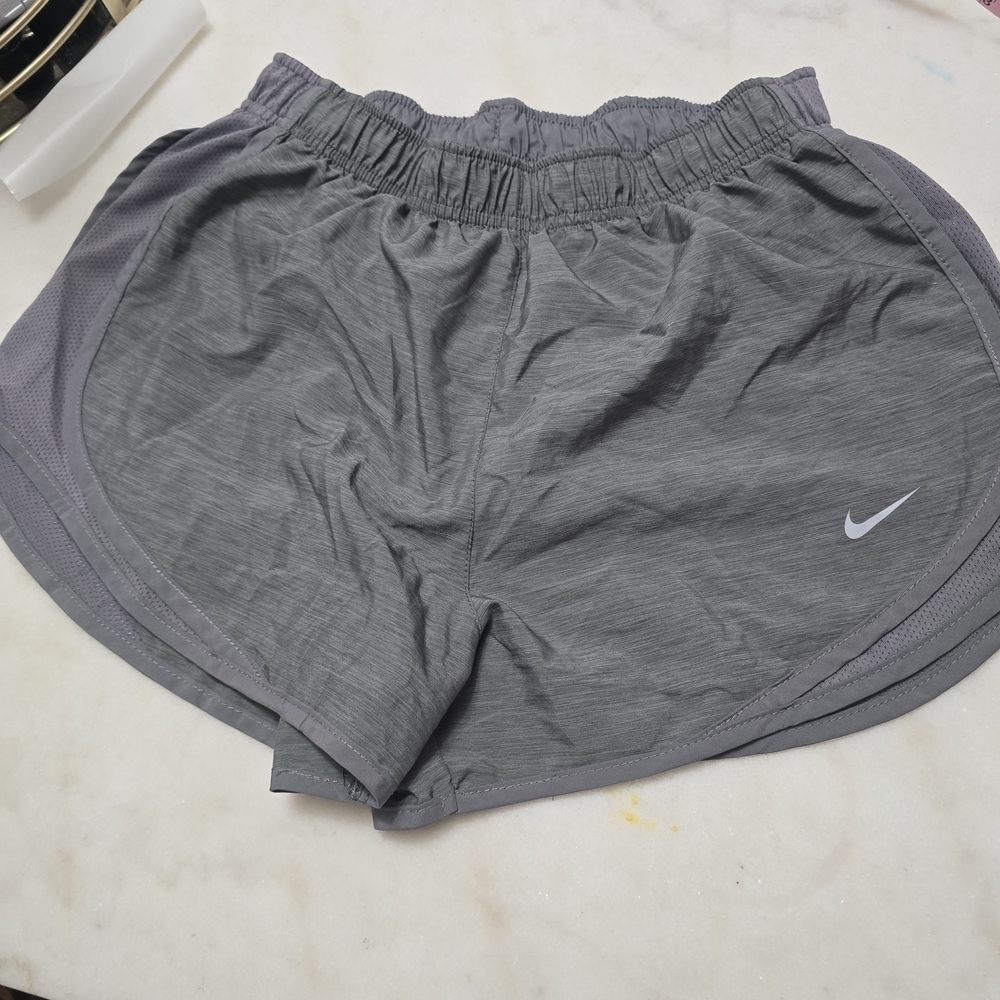 Nike Women’s Athletic Shorts in Gray with White Swoosh